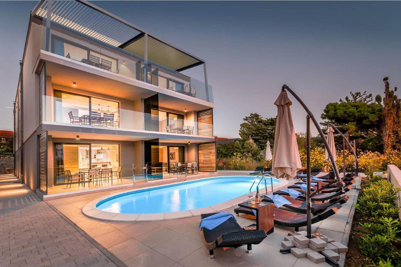 San Mar Lopar Apartment Bagian luar foto